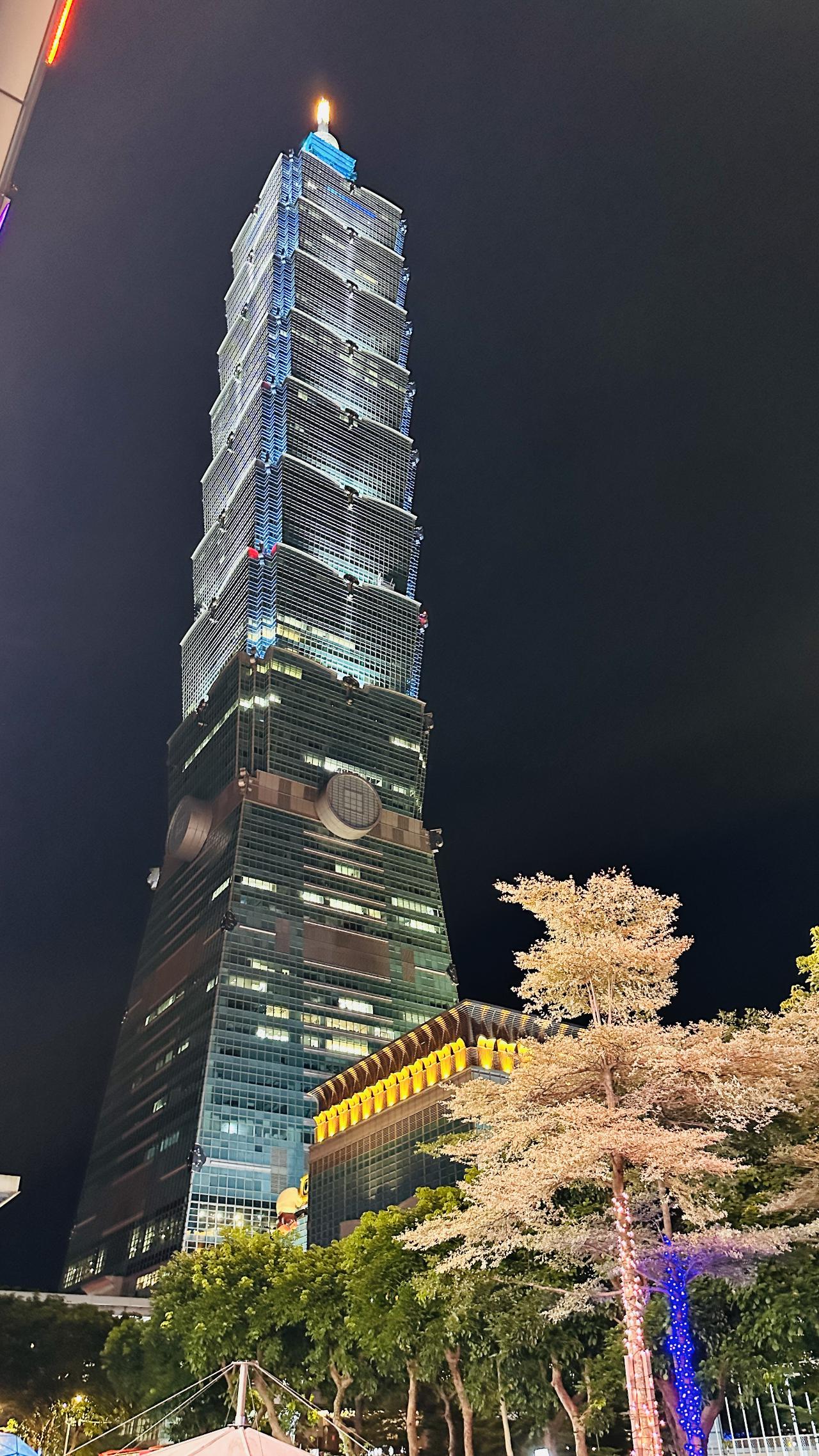 走出商圈再望101，台北又把人带回城市尺度